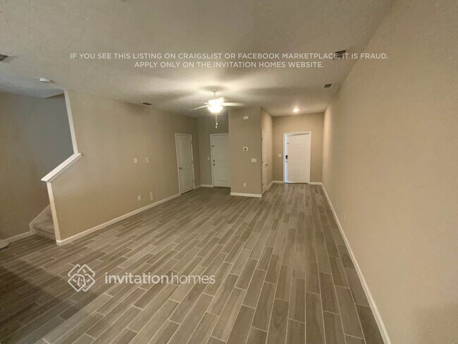 Foto del edificio - 659 Cherry Ridge Dr