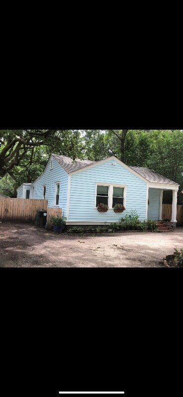 Foto del edificio - 1550 Folly Rd
