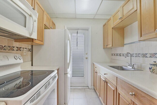 Foto del edificio - 1113 Lake Terrace