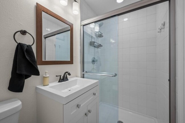 Foto del edificio - 2219 27th Ave