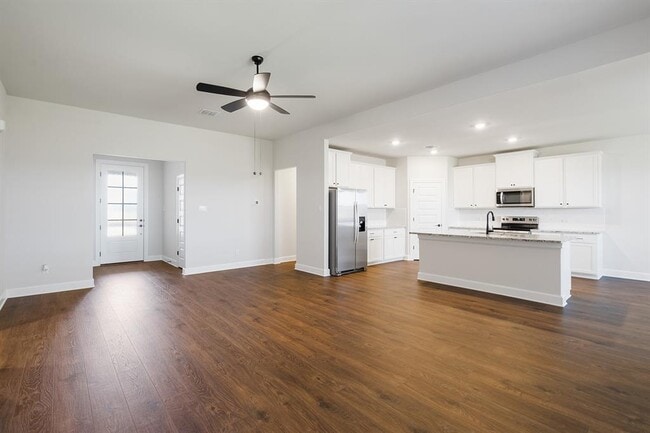 Foto del edificio - 517 W Luna Blue Ln
