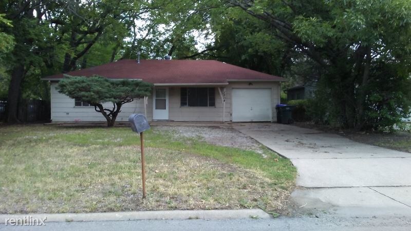 Primary Photo - 2 br, 1 bath House - 1504 SW 37th St.