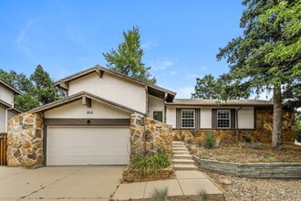 Building Photo - 3818 S Helena Way