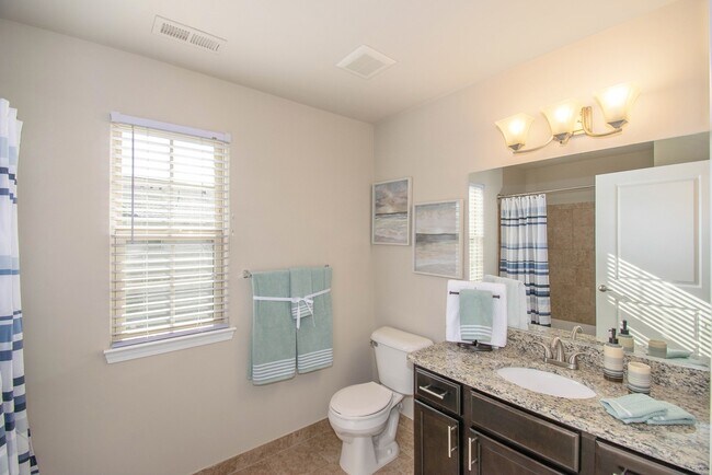 Foto del interior - Montclair at Partridge Creek