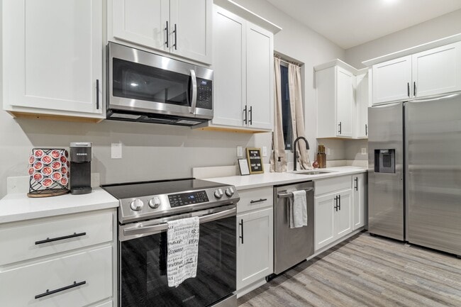 Building Photo - 1615 Fagan St