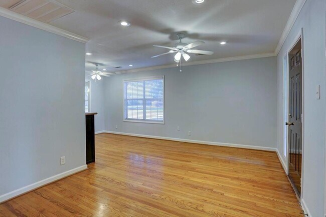 Foto del edificio - 1121 Sheffield St