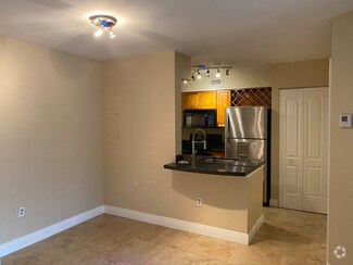 Building Photo - 2820 N Oakland Forest Dr