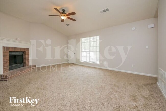 Foto del edificio - 1785 Hearthstone Way