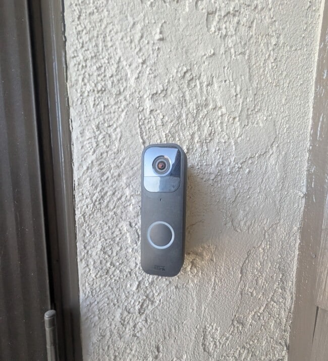 Building Photo - 1301 Iguana Cir