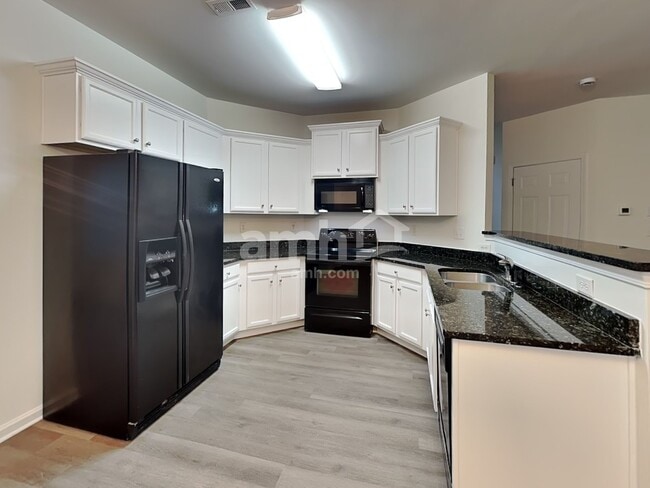 Foto del edificio - 14506 Asheton Creek Dr