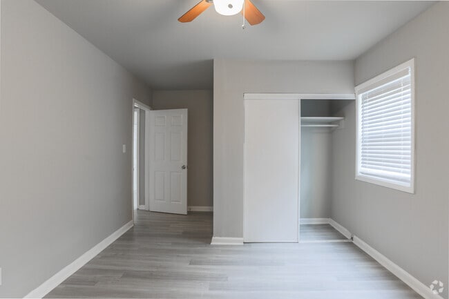 3BR, 1.5BA - Cove at Ridgewood