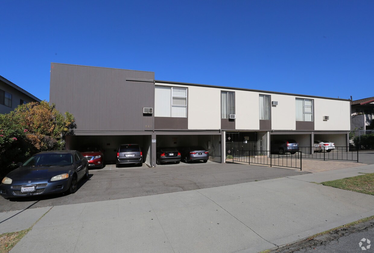 Building Photo - 321 Geneva St