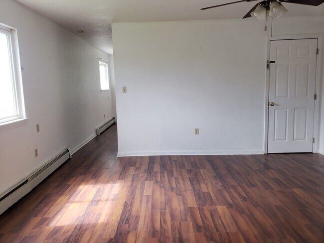 Dining Room - 54 Price Rd