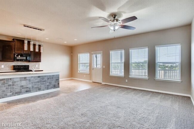 Foto del edificio - 4 br, 3 bath House - 721 Great Cloud Dr