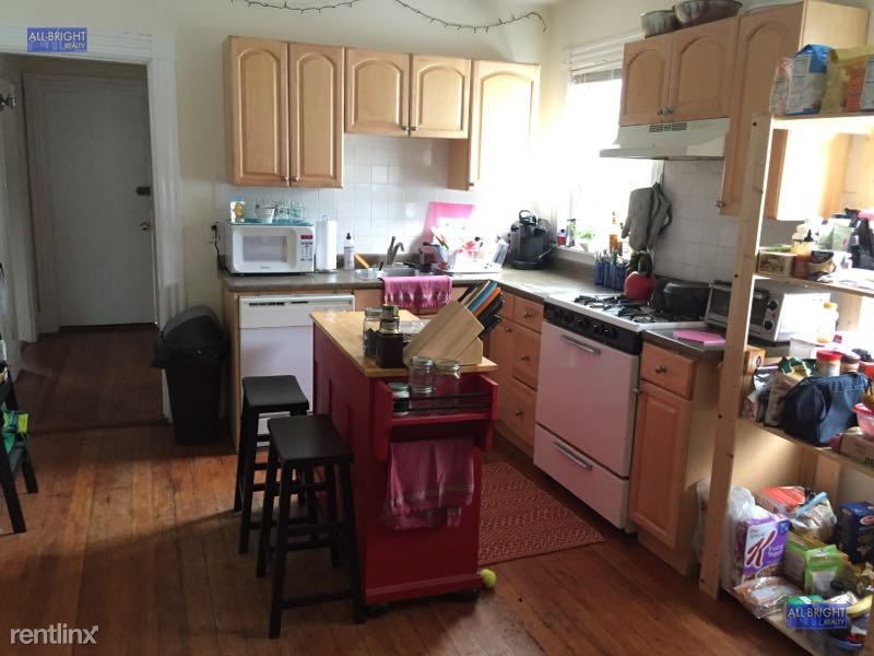 Foto principal - 228 Corey Rd