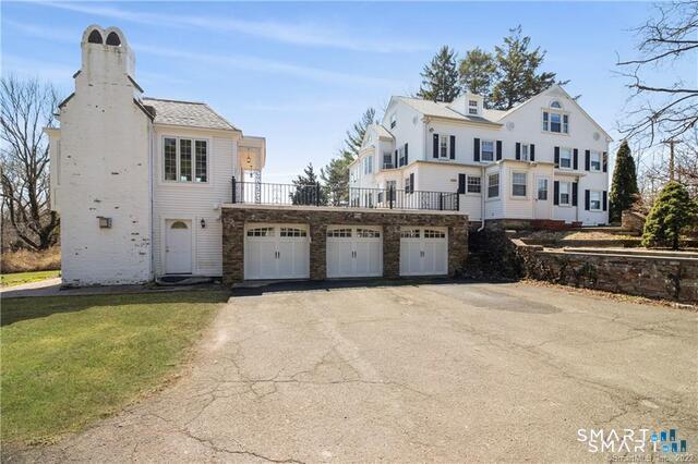 Foto del edificio - 85 Cherry Hill Rd