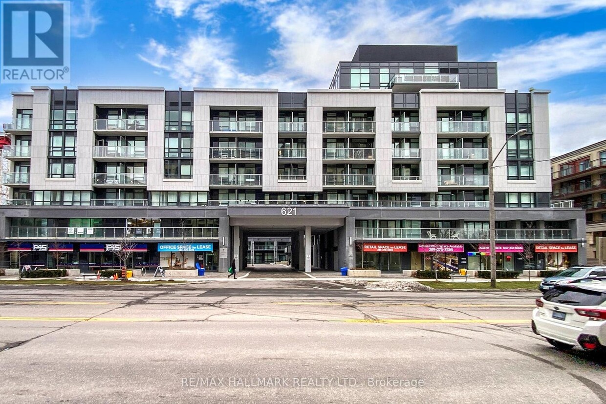 Photo principale - 621-621 Sheppard Ave E