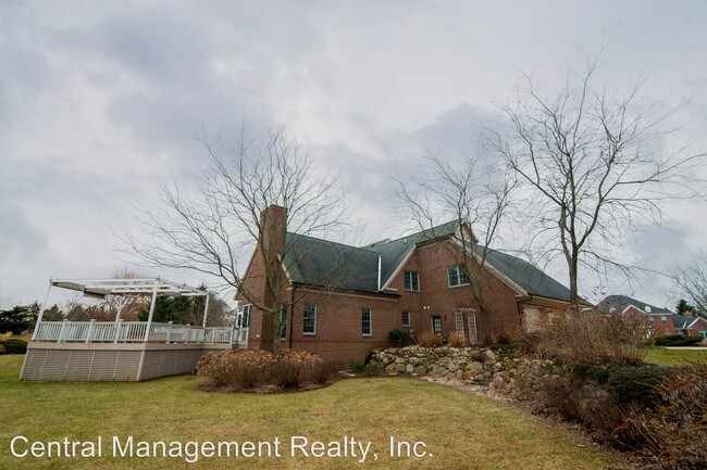Building Photo - 51324 Colleen Ct