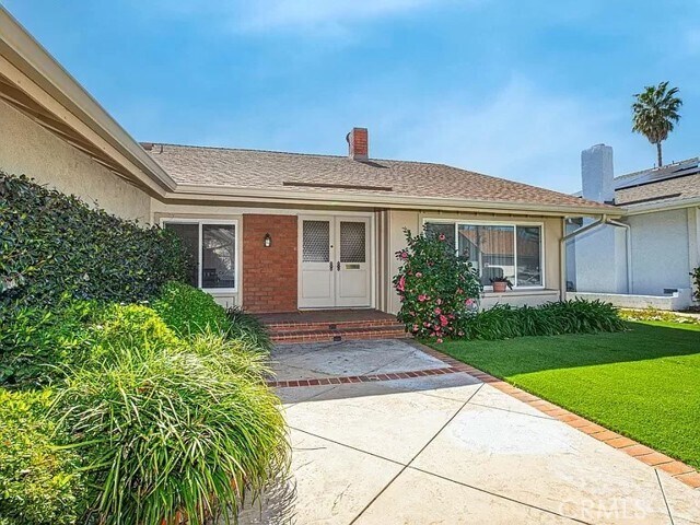 Building Photo - 23908 Vía Bocina