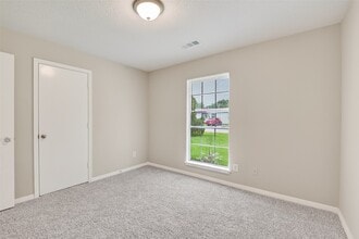 Building Photo - 7429 Elbridge Ln
