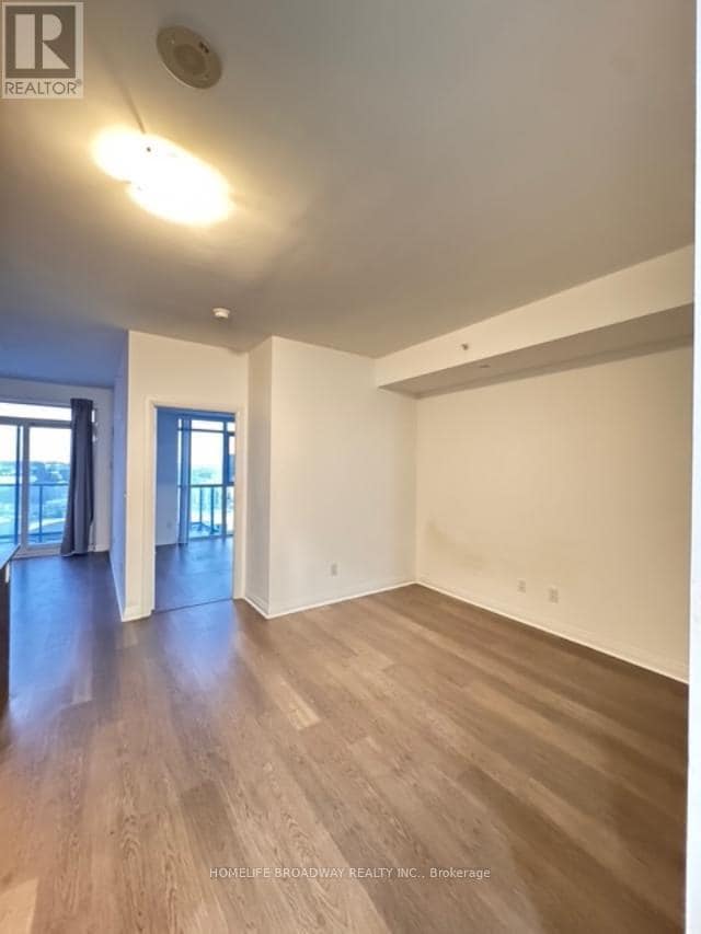 Building Photo - 55 Oneida Crescent