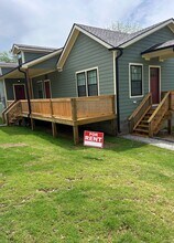 Building Photo - 260 Cedar St