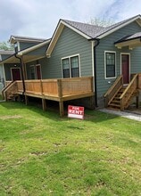 Building Photo - 260 Cedar St