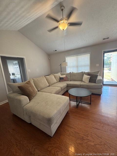 Building Photo - 209 Dolphin Dr