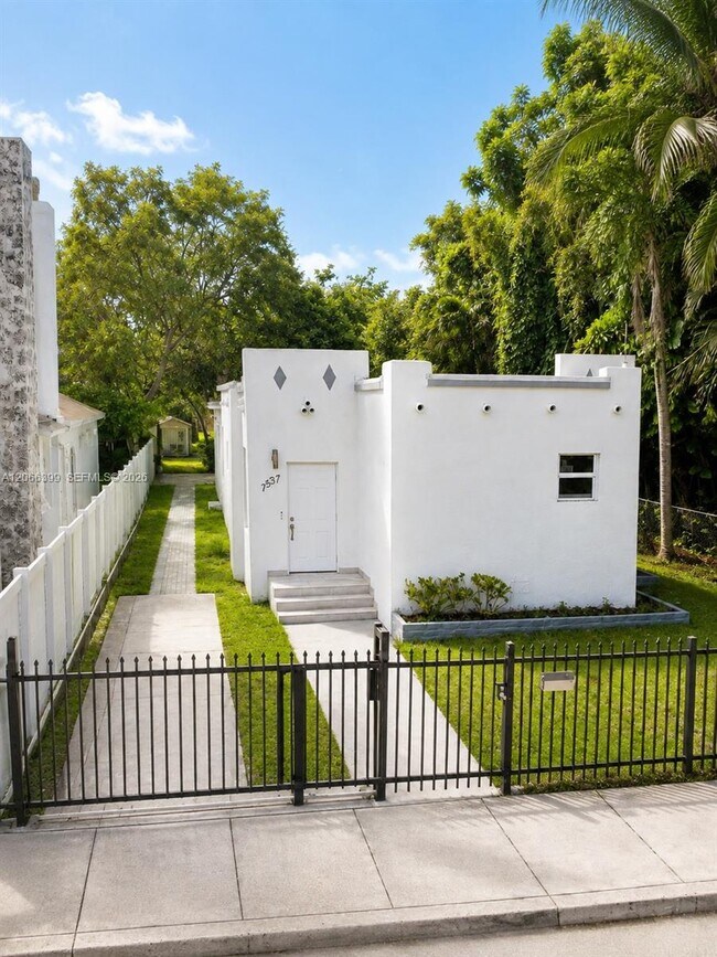Building Photo - 7537 NW 3rd Ave