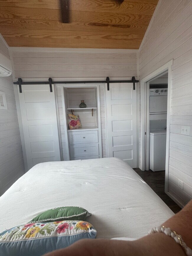 Foto del edificio - Tiny home at the Hamlet in Simple Living