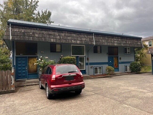 Foto del edificio - r214b