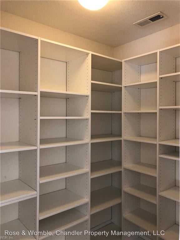 Building Photo - 4240 Harbor Walk Ave