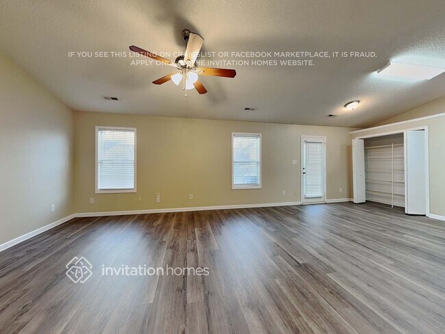 Foto del edificio - 5882 Culloden Ct