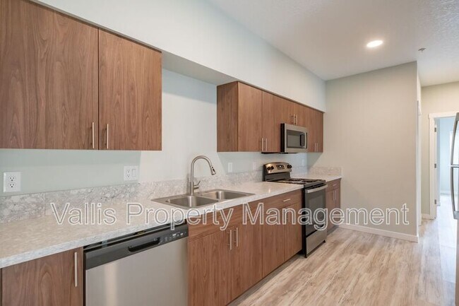 Foto del edificio - 13001 S Crompton Lane