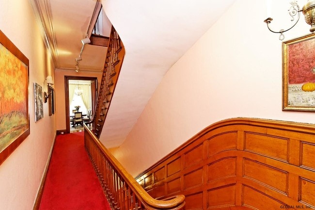 Building Photo - 47 2nd St