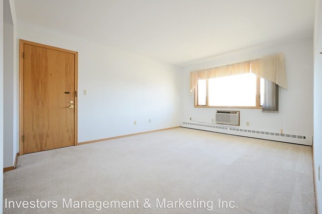 Building Photo - 2028-2048 5th St NW
