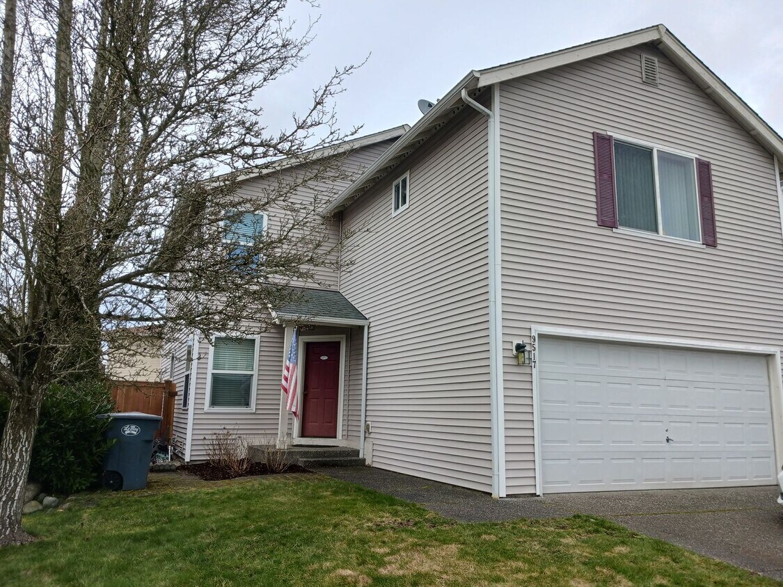 Spacious 3 bedroom home in Gem Heights area! House Rental in Puyallup