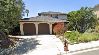 Building Photo - 2019 Estero St