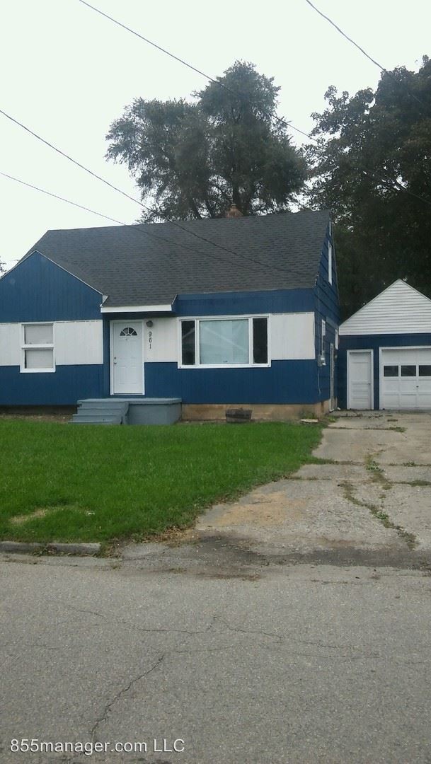 Building Photo - 3 br, 1 bath House - 961 Mann Ave