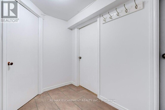 Photo du bâtiment - 2217 Ghent Ave