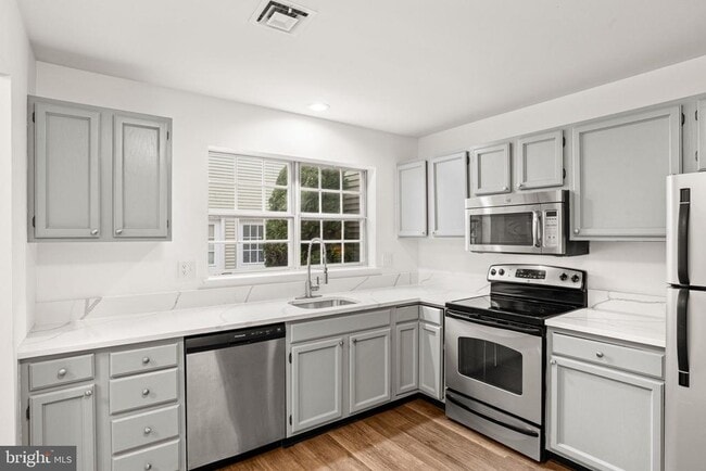 Building Photo - 2006 Wexford Rd