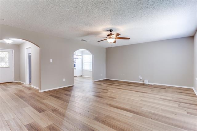 Foto del edificio - 6212 Shirley Dr