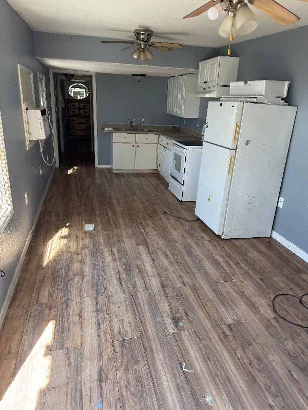 Building Photo - 29215 Snook Cir