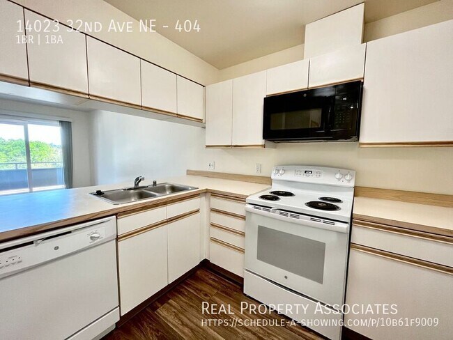Foto del edificio - 14023 32nd Ave NE