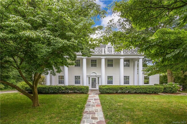 Foto del edificio - 22 Woods Ln