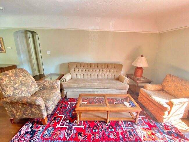 Foto del edificio - 3574 Lynnfield Rd