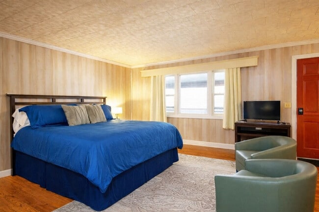 Foto del edificio - 90 Faulkner Rd