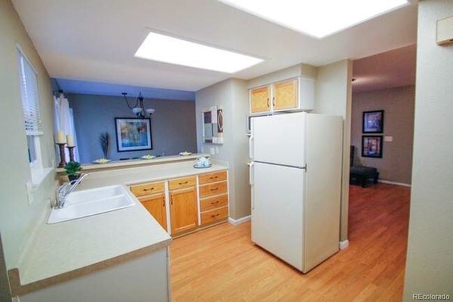 Foto del edificio - 8739 E Roundtree Ave