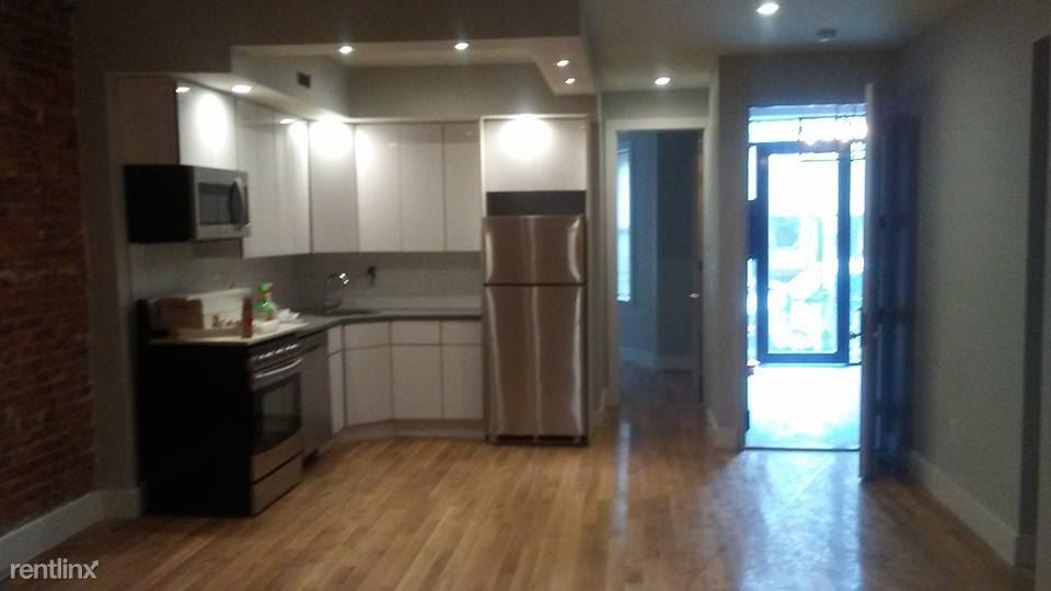 Foto principal - 981 Wyckoff Ave