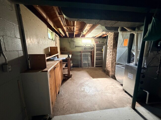 Foto del edificio - 1307 Highland Ave